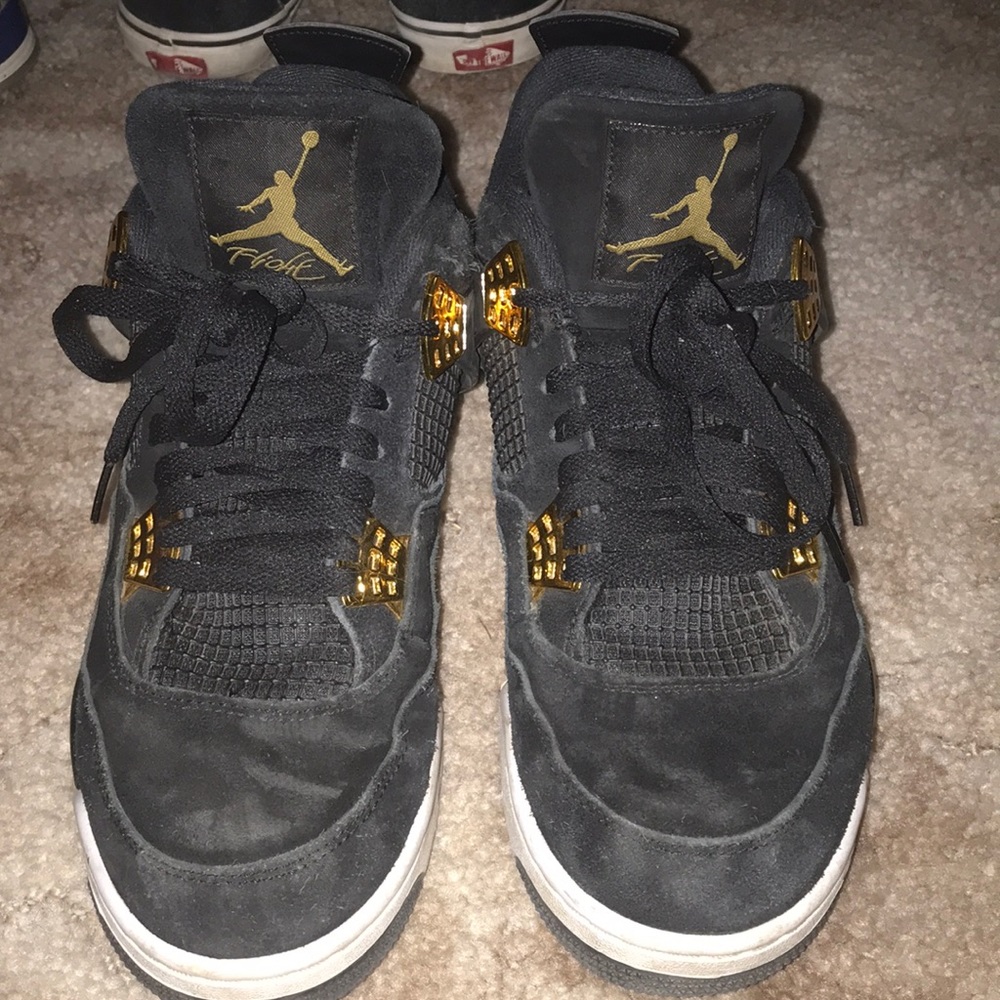 Air Jordan Retro 4 Royalty